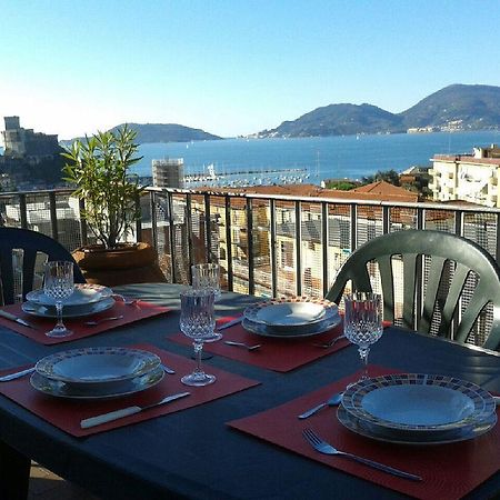 Ferienwohnung La Terrazza Sul Golfo Lerici Exterior foto